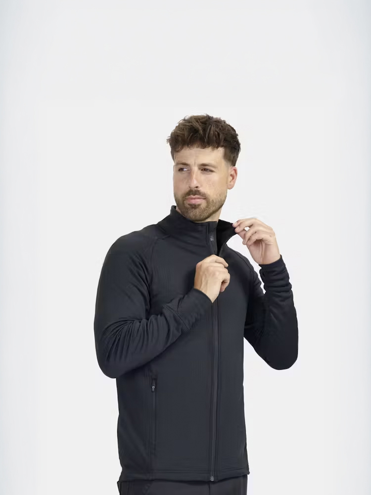 Essential Fleece Vest — hover